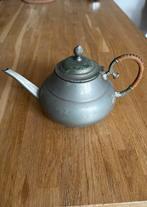 Tinnen theepot | rieten handvat | Rio Tiel | vintage, Antiek en Kunst, Ophalen of Verzenden
