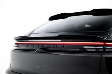 Maxton Design Porsche Macan EV Electric Lower Achterklep Spo beschikbaar voor biedingen
