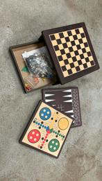 Mooie houten spellen box, Ophalen, Zo goed als nieuw