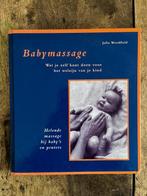 J. Woodfield - Babymassage, Zwangerschap en Bevalling, Ophalen of Verzenden, Zo goed als nieuw, J. Woodfield