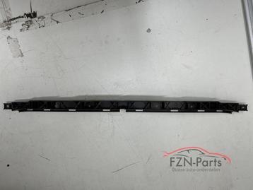 Audi A6 Avant Bumpergeleider achterzijde midden beschikbaar voor biedingen