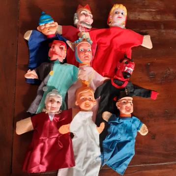 Retro handpoppen poppenkastpoppen  beschikbaar voor biedingen