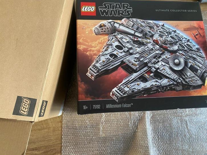 LEGO Star Wars - Millennium Falcon 75192 (Sealed + Omdoos), Kinderen en Baby's, Speelgoed | Duplo en Lego, Nieuw, Lego, Complete set