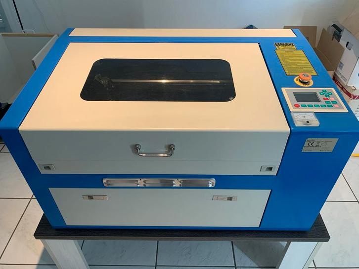 CO2 Laser Graveermachine 45W - Compleet Systeem, Hobby en Vrije tijd, Overige Hobby en Vrije tijd, Gebruikt, Ophalen