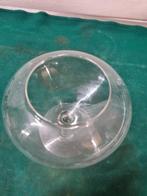 vaasje glas op voet, Huis en Inrichting, Woonaccessoires | Vazen, Ophalen of Verzenden, 'T Olde Gre-j, Info@toldegrej.nl, Endepoelstraat 20f Didam