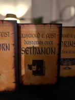 Duisternis over Sethanon - Raymond E. Feist, Boeken, Fantasy, Ophalen of Verzenden, Gelezen