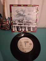 Red Hot Chili Peppers - Under the Bridge 7" 1992, Cd's en Dvd's, Vinyl | Rock, Ophalen of Verzenden, Zo goed als nieuw, Overige formaten