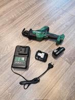 Hikoki Reciprozaag met 2 Accu's & Lader 12v, Doe-het-zelf en Verbouw, Gereedschap | Boormachines, Ophalen of Verzenden, Gebruikt