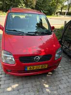 Opel Agila 1.2 I 16V 2002 Rood, Auto's, Voorwielaandrijving, 74 pk, Metallic lak, 4 stoelen