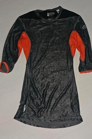 Adidas techfit compressietop maat M 4 beschikbaar voor biedingen