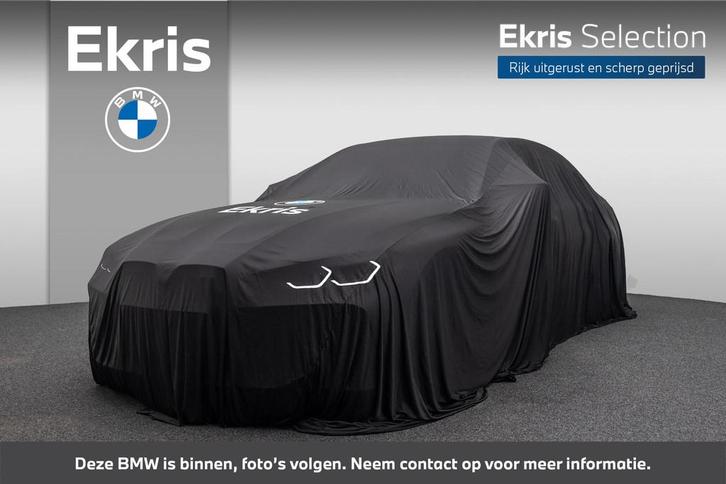 BMW iX1 eDrive20 M Sportpakket Pro 19'' / Panoramadak / Driv, Auto's, BMW, Bedrijf, Te koop, iX1, ABS, Achteruitrijcamera, Adaptieve lichten