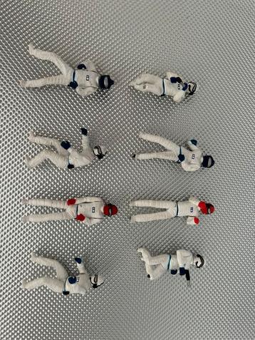 Carrera Digital/Evolution 132 pit crew figuren beschikbaar voor biedingen
