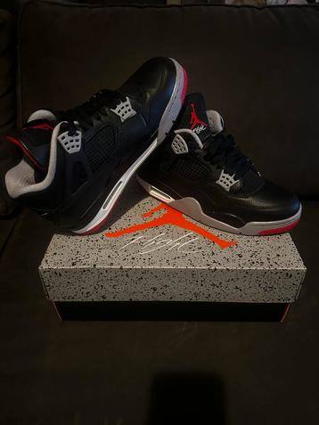 Air Jordan 4 Retro - Maat 44 beschikbaar voor biedingen