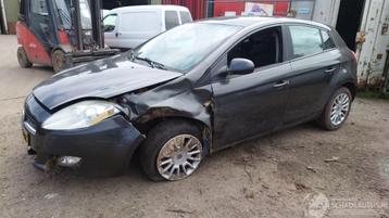 Fiat Bravo 2007 1.9 JTD 192B4 Grijs 284/A onderdelen beschikbaar voor biedingen