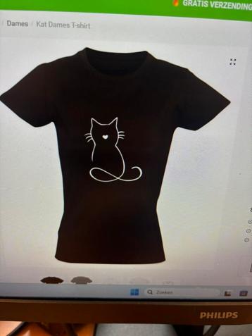 Partij t shirts en truien nieuw ruim 1000 beschikbaar voor biedingen