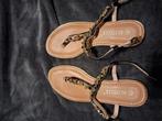 Slippers mt 37, Kleding | Dames, Schoenen, Ophalen of Verzenden, Zo goed als nieuw