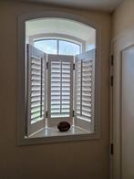 Shutter  2 stuks. Verstelbare lamellen. H/b/d 80/90/3cm, Ophalen, Zo goed als nieuw