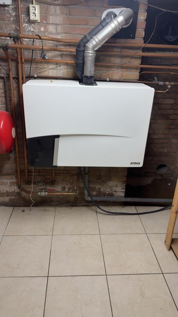 Cv-ketel / Combi-ketel - Goed Onderhouden, Doe-het-zelf en Verbouw, Verwarming en Radiatoren, Gebruikt, Cv-ketel of Combi-ketel