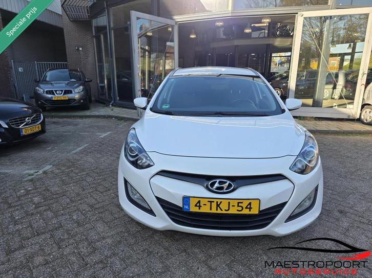 Hyundai i30 Wagon 1.6 GDI i-Motion, Auto's, Hyundai, Bedrijf, Te koop, i30, ABS, Airbags, Airconditioning, Alarm, Bluetooth, Centrale vergrendeling