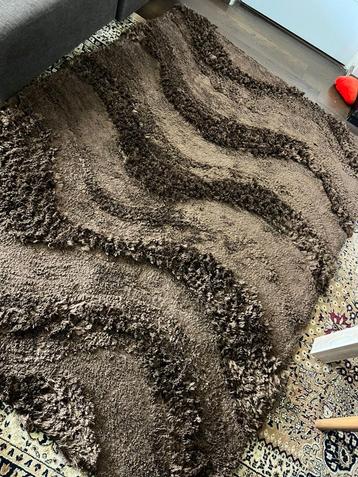 Tapijt bruin beschikbaar voor biedingen
