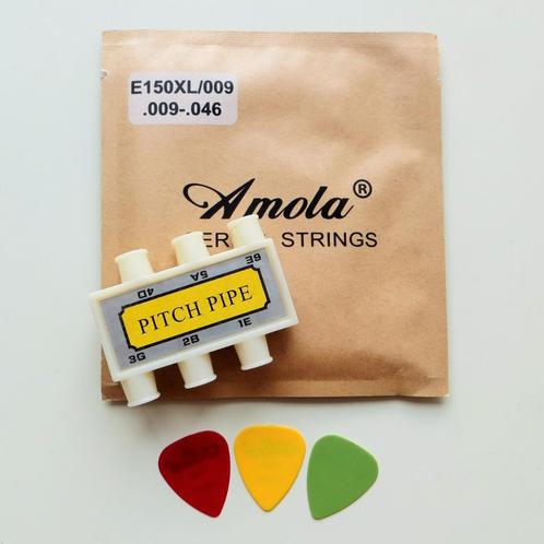 Set voor elektrische gitaar - Snaren + Stemfluit + Plectrums, Muziek en Instrumenten, Instrumenten | Toebehoren, Nieuw, Elektrische gitaar