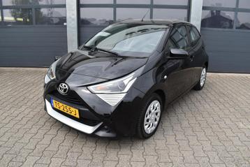 TOYOTA Aygo 1.0 VVT-i 72pk X-Play beschikbaar voor biedingen