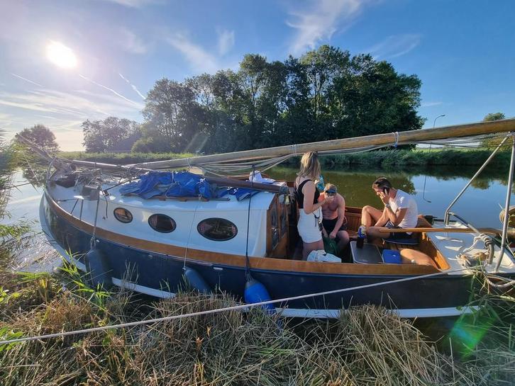 Grundel - authentiek Fries zeilbootje met diesel motor, Watersport en Boten, Sloepen, Gebruikt, 10 tot 30 pk, 6 meter of meer