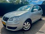 Volkswagen Polo 1.2 FUN 47KW 2005 Grijs✅, Auto's, Volkswagen, Voorwielaandrijving, Stof, 64 pk, 540 kg