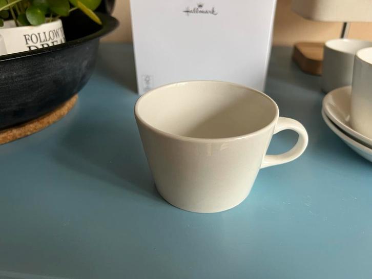 Arabia Kilta/Teema Kop en Schotel - 1965, Huis en Inrichting, Keuken | Servies, Gebruikt, Kop(pen) en/of Schotel(s), Effen, Keramiek