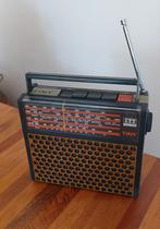 Vintage transistor radio tiny  ITT Schaub Lorenz, Ophalen of Verzenden, Zo goed als nieuw, Radio