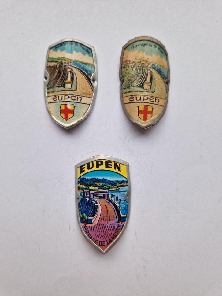 gebruikte wandelstok emblemen Eupen (België), Verzamelen, Speldjes, Pins en Buttons, Gebruikt, Stad of Land, Ophalen of Verzenden