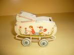 Mie18<>; antiek klein blikken poppenwagentje, Verzenden