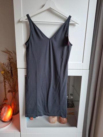 Spanx Smooth top / slip maat 46-48 beschikbaar voor biedingen
