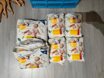 AH Albert Heijn luier broekjes maat 5 beschikbaar voor biedingen