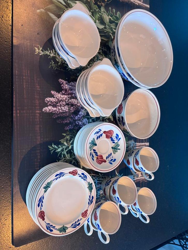 Boerenbont servies, Huis en Inrichting, Keuken | Servies, Zo goed als nieuw, Boerenbont, Aardewerk, Ophalen