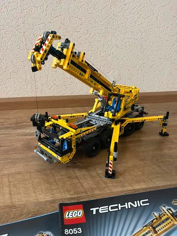 Lego technic 8053 Mobiele Kraanwagen beschikbaar voor biedingen