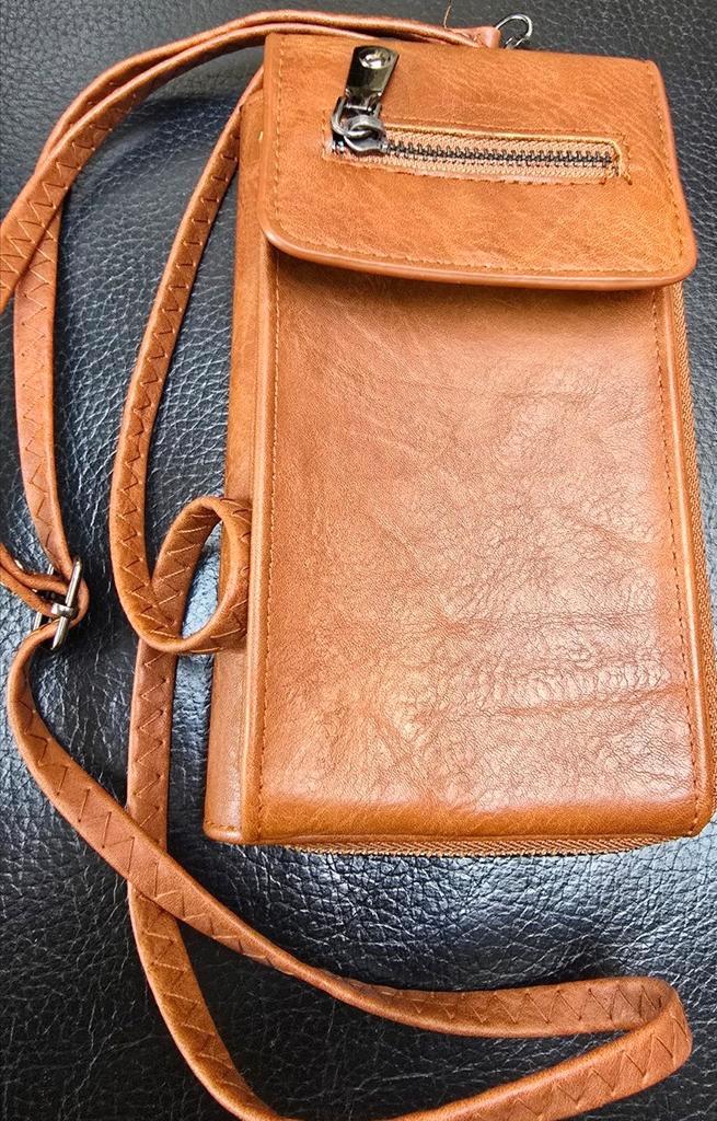 Klein tasje voor oa Oktoberfeest, Sieraden, Tassen en Uiterlijk, Tassen | Schoudertassen, Gebruikt, Bruin, Ophalen of Verzenden