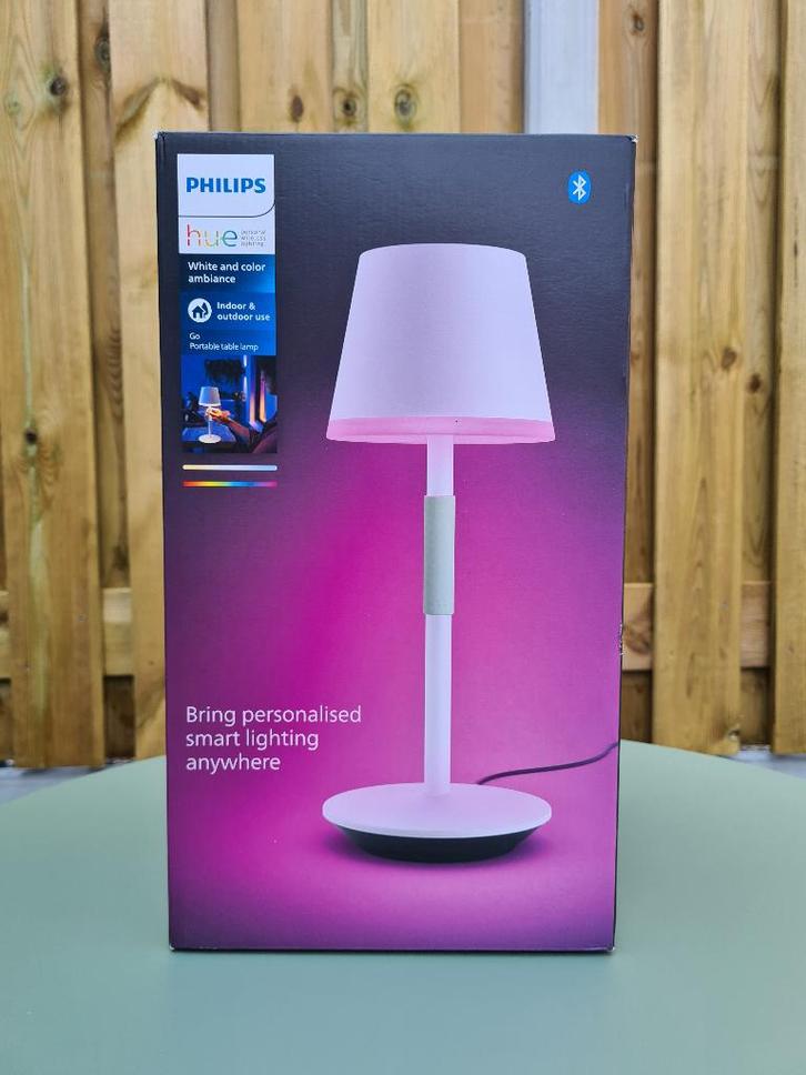 Philips Hue Go draagbare tafellamp (IP54) op accu  -  NIEUW, Huis en Inrichting, Lampen | Tafellampen, Nieuw, Minder dan 50 cm