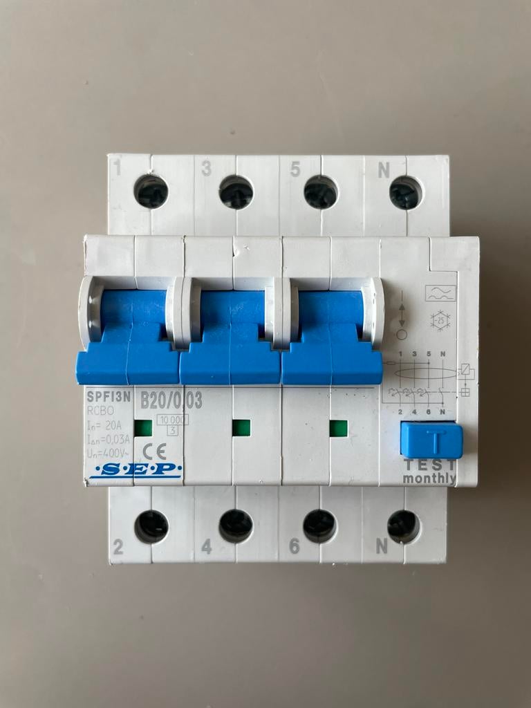 Sep aardlekautomaat 3p+n B20 30mA 10kA, Doe-het-zelf en Verbouw, Elektra en Kabels, Ophalen of Verzenden, Nieuw, Overige typen