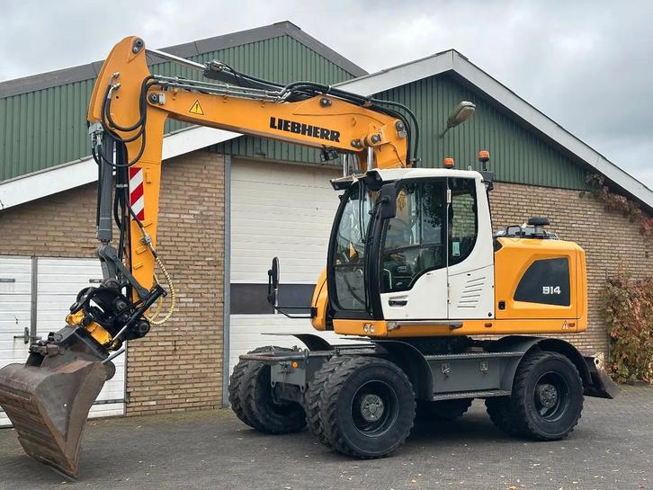Liebherr A914 (bj 2018), Zakelijke goederen, Machines en Bouw | Kranen en Graafmachines, Graafmachine