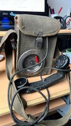 Oude defensie bakelieten veld telefoon, Verzamelen, Ophalen of Verzenden, Landmacht, Nederland, Overige typen