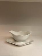 Witte Porseleinen Sauskom met Schotel, Ophalen of Verzenden