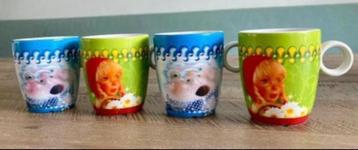 Set van 4 Efteling koffie mokken beschikbaar voor biedingen