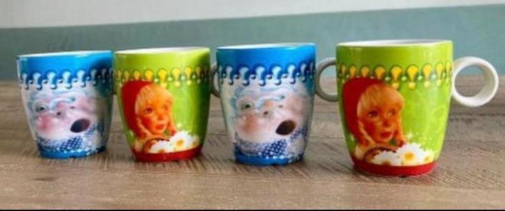 Set van 4 Efteling koffie mokken, Verzamelen, Efteling, Gebruikt, Gebruiksvoorwerp, Ophalen