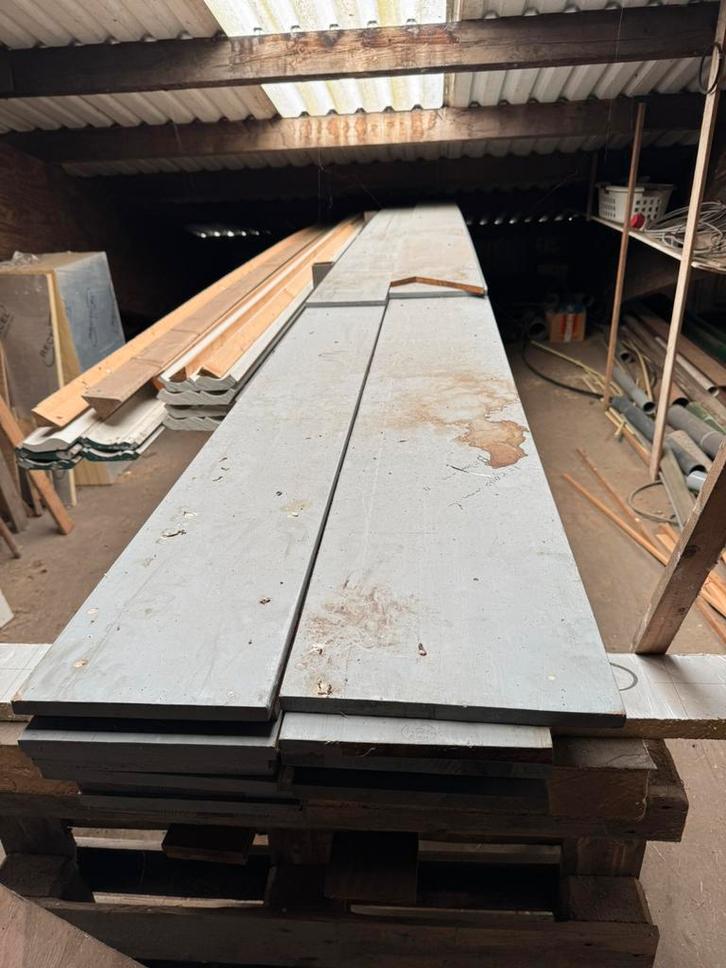 WRC boeidelen 235 x 5900 grijs gegrond red cedar, Tuin en Terras, Palen, Balken en Planken, Nieuw, Planken, 250 cm of meer, Ophalen