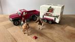 Schleich trailer met auto, 2 paarden, ruiter en driver, Verzamelen, Speelgoed, Ophalen, Gebruikt