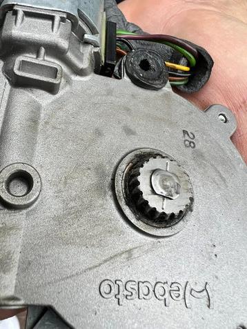 Mercedes Dakraam reparatie w211 S211  beschikbaar voor biedingen