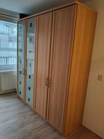 Ruime kledingkast met glazen deuren 1,98bx2,20hx0,60d, Ophalen, 150 tot 200 cm, Met hangruimte, Zo goed als nieuw