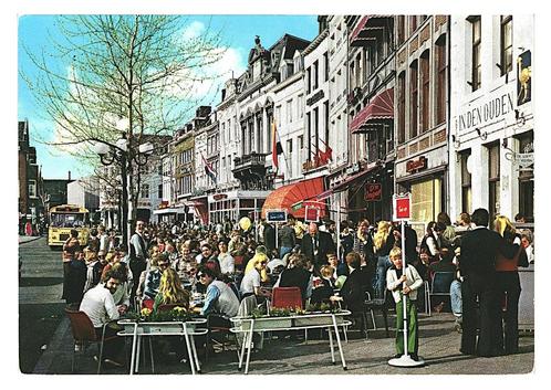 37557	Maastricht	Jr 60 70	Nette oude kaart	Onbeschreven, Verzamelen, Ansichtkaarten | Nederland, Ongelopen, Limburg, Ophalen of Verzenden
