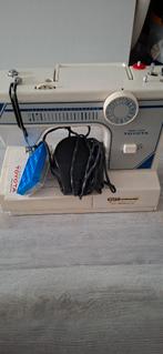 Oude Naaimachine, Ophalen